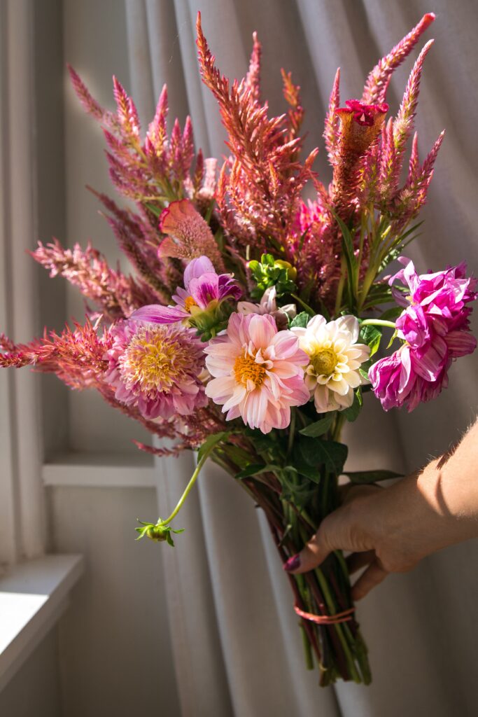 flower subscription example with local flowers